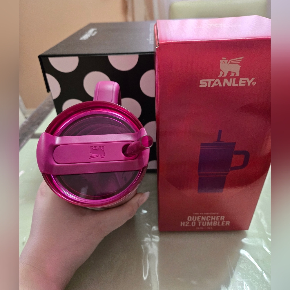 ✨️Stanley Berry Truffle🩷 - Picture 7 of 9